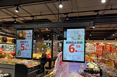digital-signage-for-retail-stores (1)