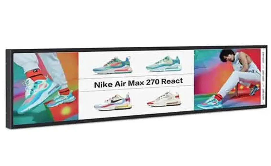 Outdoor LCD digital signage